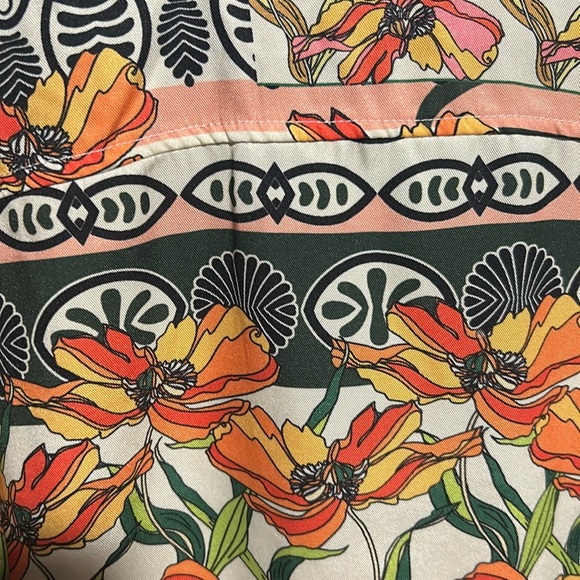 Colorful Floral Patterned Blouse - Picture 11 of 15